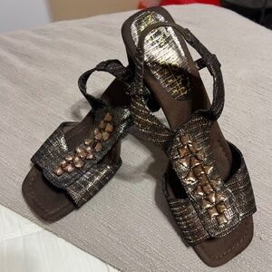 Women’s Heel Sandals - Size 10M